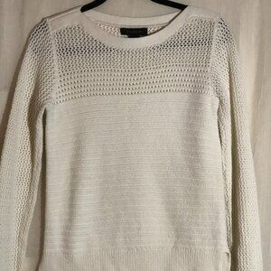 White Knit Sweater by Tahari Size S